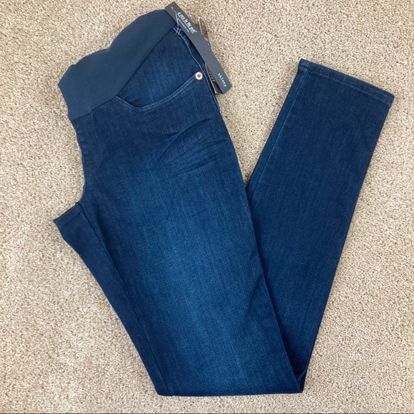 A Pea in the Pod Full Panel Skinny Maternity Jeans - Picture 2 of 14